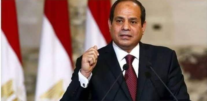 الرئيس السيسى: والله إحنا بنعمل حساب للرأى العام قوى لكن التحدى كبير قوى