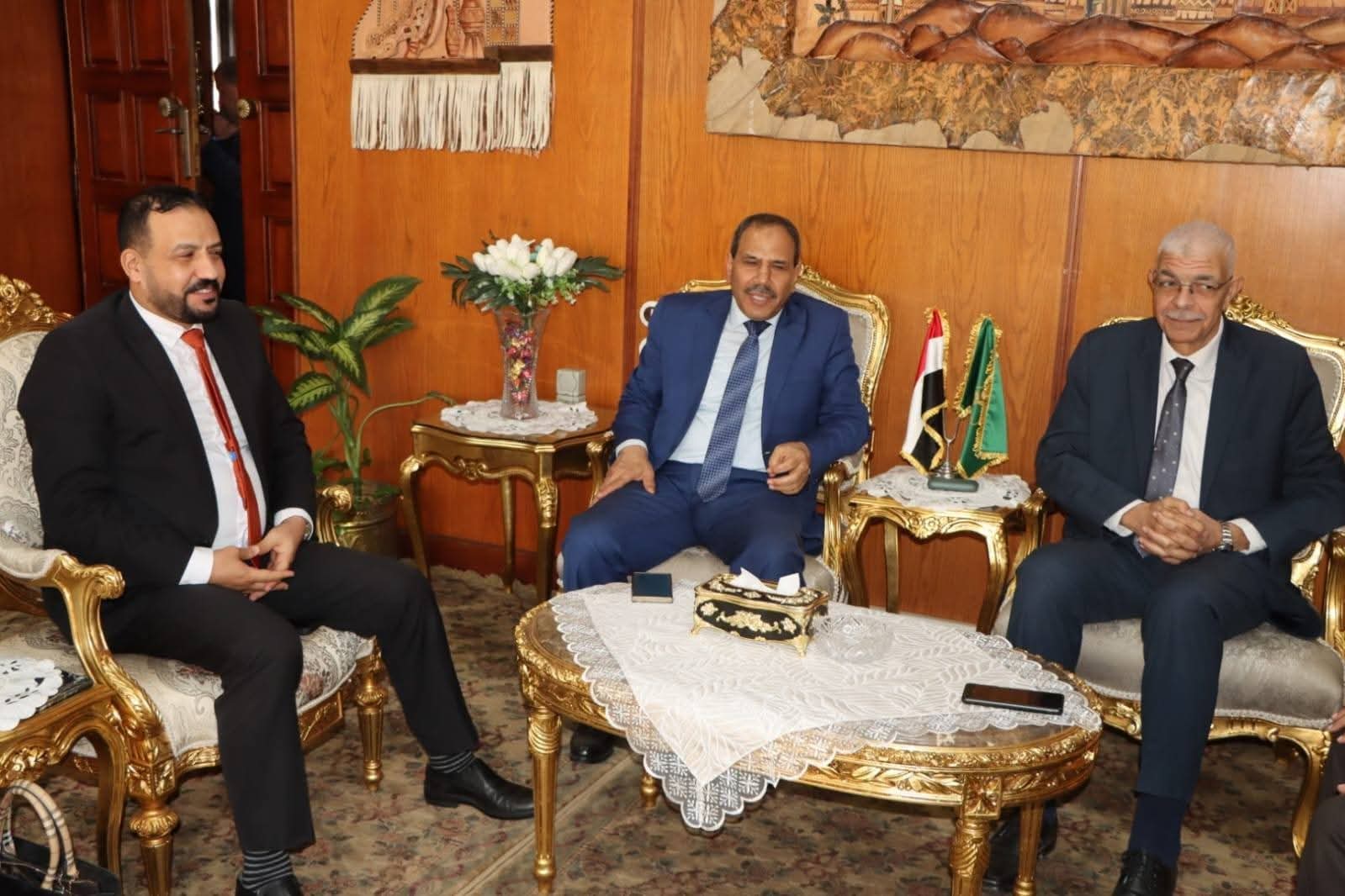 رئيس الجامعة المنوفية يلتقي مدير فرع المنوفية للتأمين الصحي لبحث آفاق التعاون للارتقاء بمستوى الخدمات الطبية المقدمة لمنسوبي الجامعة