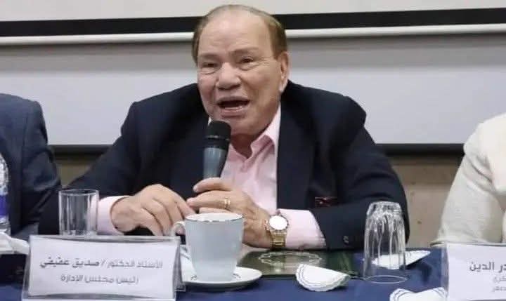 د. صديق عفيفى : الإمتحانات فى أكاديمية طيبة تختبر قدرة الطالب على فهم المنهج