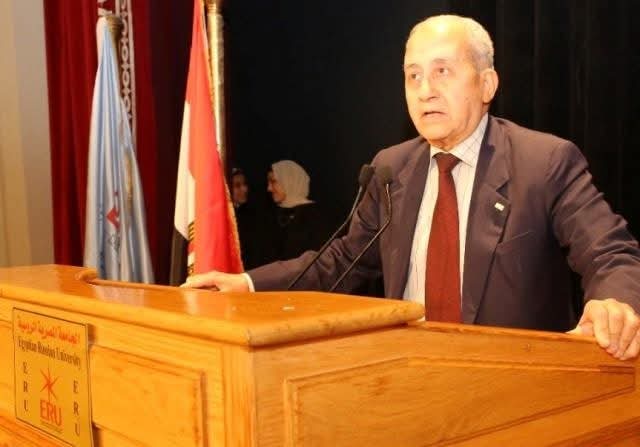صيدلة المصرية الروسية تحتفل بتخريج دفعة دبلومة التوجّهات العلاجية