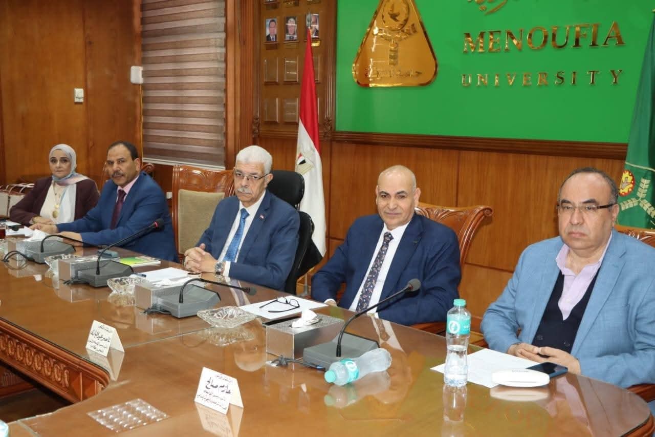 رئيس جامعة المنوفية: التحول الرقمي هو بوابة المستقبل.. والجامعة تقود ثورة تكنولوجية شاملة نحو مجتمع ذكي ومستدام