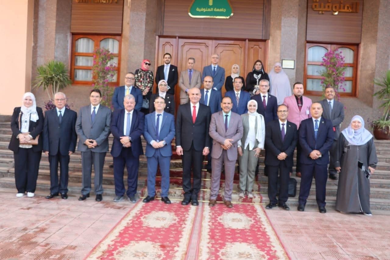 جامعة المنوفية تستقبل وفد الهيئة القومية لضمان جودة التعليم والاعتماد لتجديد الاعتماد المؤسسي والبرامجي لثلاث كليات بالجامعة