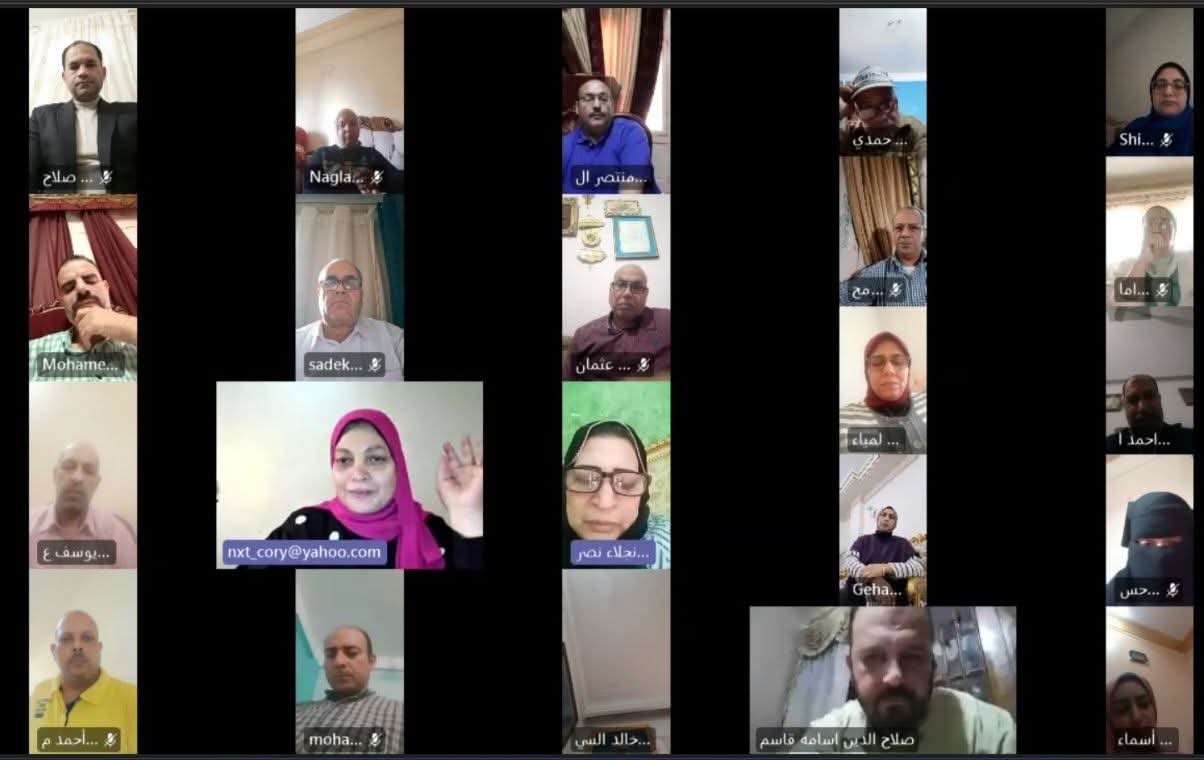 تعزيز مهارات مديري المواقع وتنمية مهارات التواصل أولويات تحققها إعداد القادة