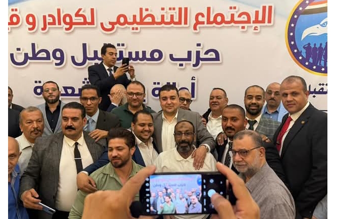 شادي الكومي يشارك في الاجتماع التنظيمي لأمانة باب الشعرية بحزب مستقبل وطن