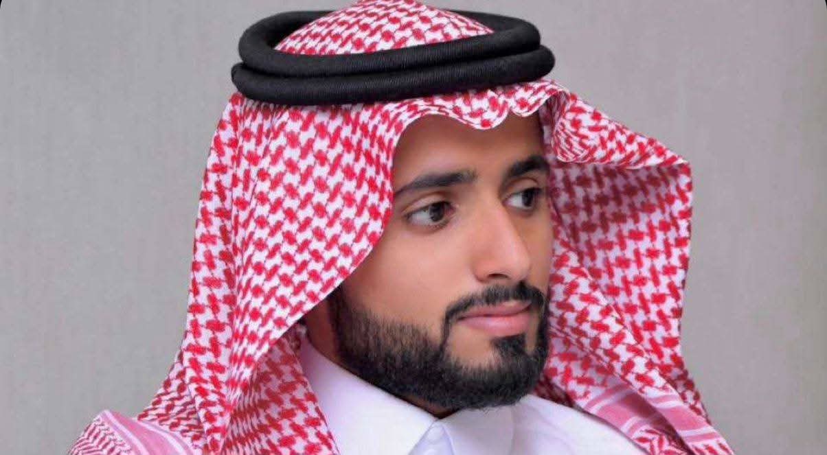 علي محمد آل زومه.. من شغف الكاميرا إلى ريادة التأثير الرقمي