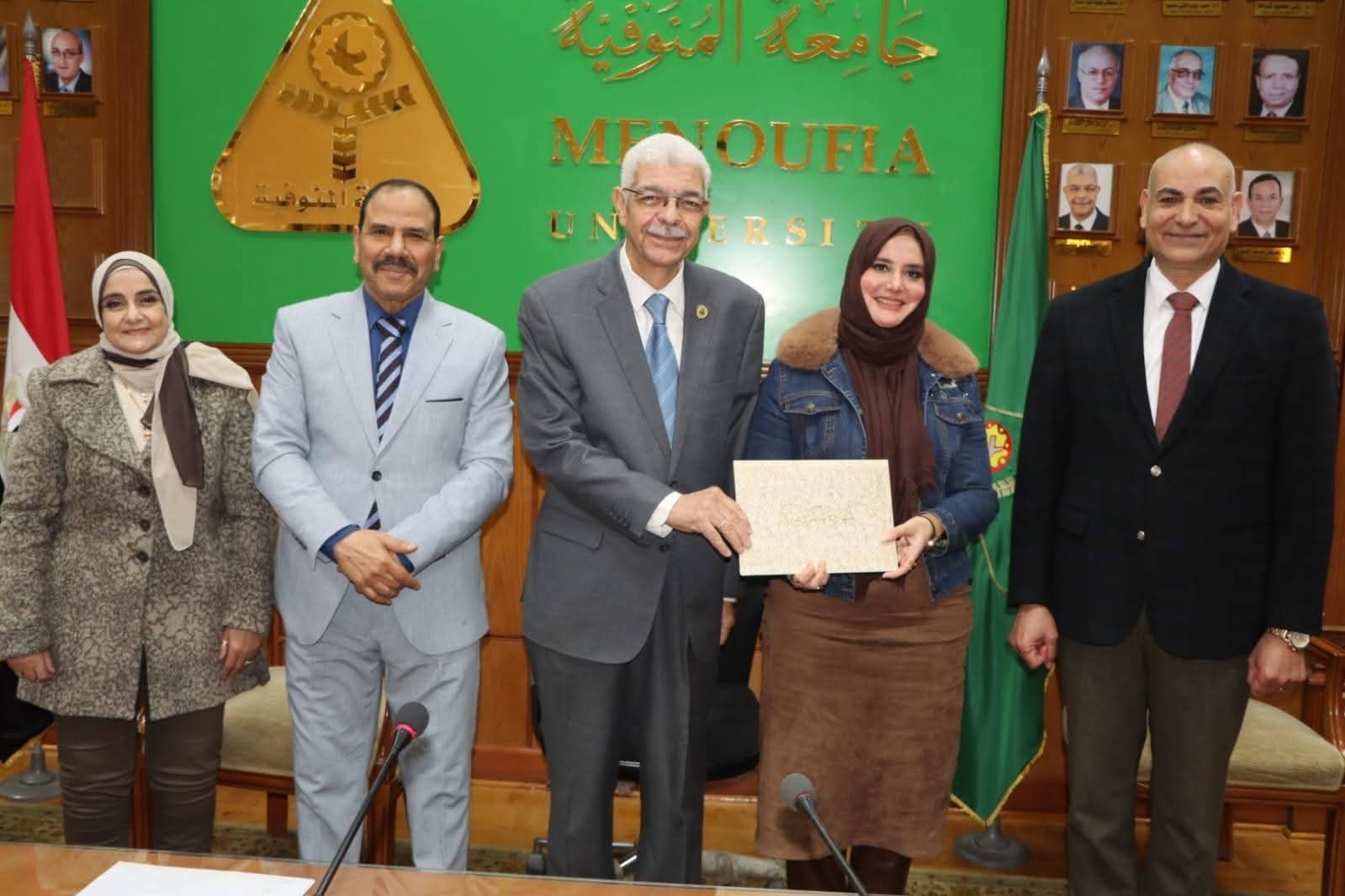 مجلس جامعة المنوفية يكرم الكليات الفائزة فى مسابقة أفضل كلية في استقبال الطلاب للعام الجامعى ٢٠٢٥/ ٢٠٢٦