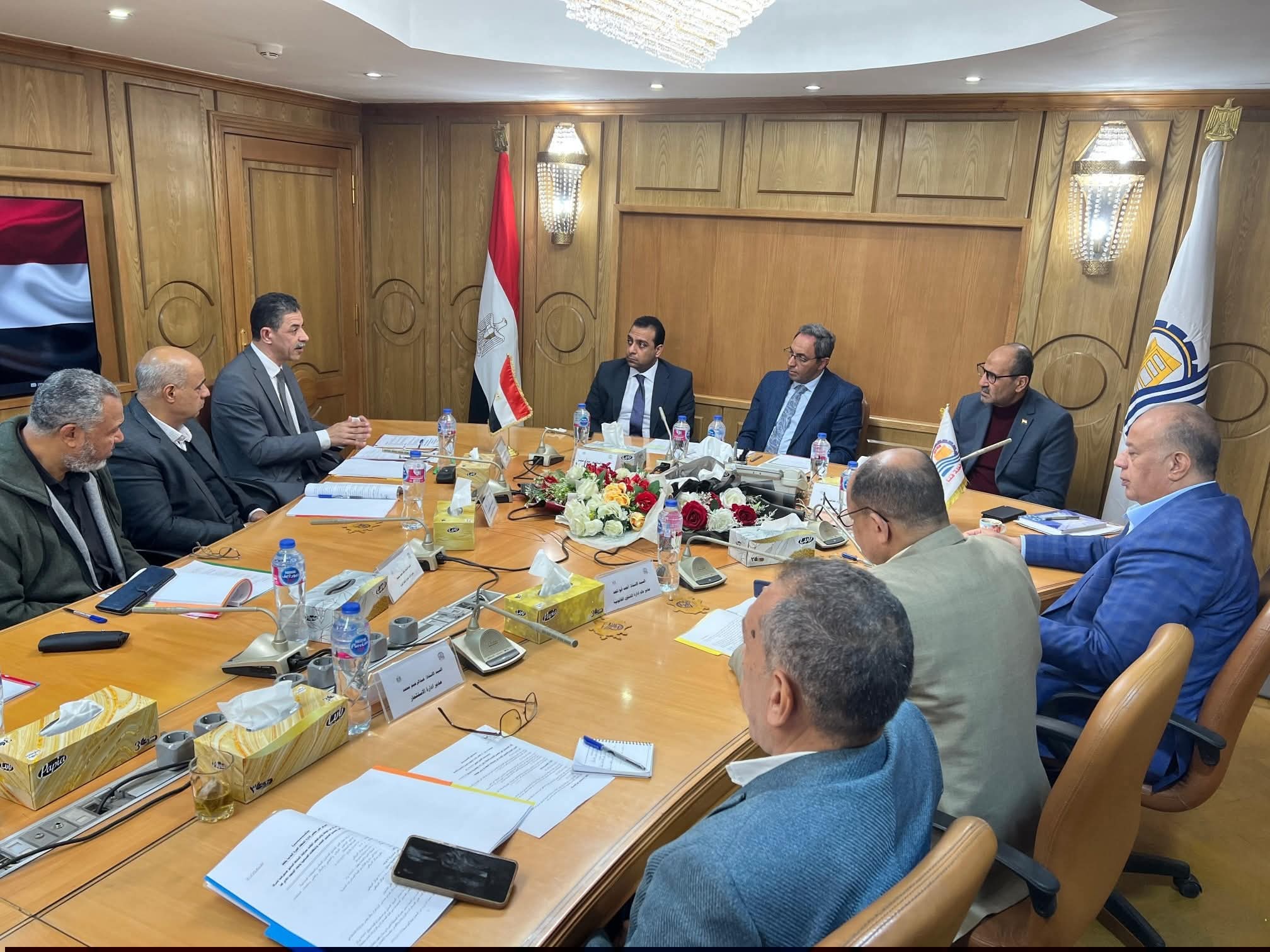 محافظ قنا يترأس الاجتماع الـ30 لمجلس إدارة المنطقة الحرة العامة بقفط