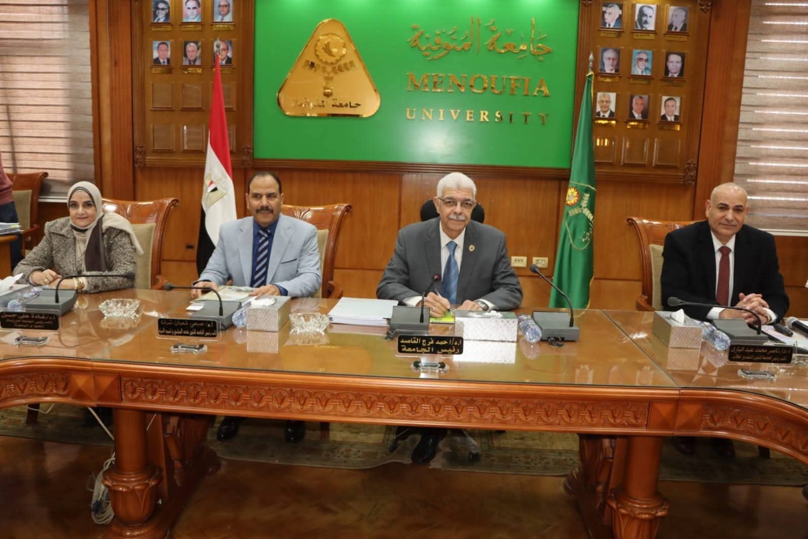 مجلس جامعة المنوفية يوافق على إنشاء حاضنة أعمال وعدد من المكاتب الداعمة للبحث العلمي والنشر الدولى والاستدامة ودعم الخريجين ويعتمد لوائح برامج جامعة المنوفية التكنولوجية الأهلية