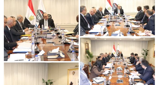 وزير قطاع الأعمال العام يستقبل وفدا رفيع المستوى من مجموعة البنك الدولي لبحث تعزيز التعاون المشترك