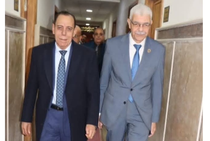 رئيس جامعة المنوفية يؤكد أهمية التكامل مع الجهات القضائية خلال زيارته لمحكمة شبين الكوم