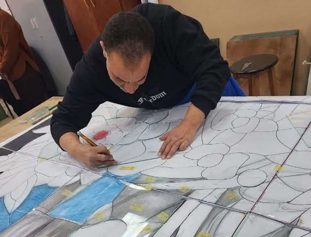الجامعة المصرية الروسية تنفذ أهم الأعمال الفنية بنقابة المصممين