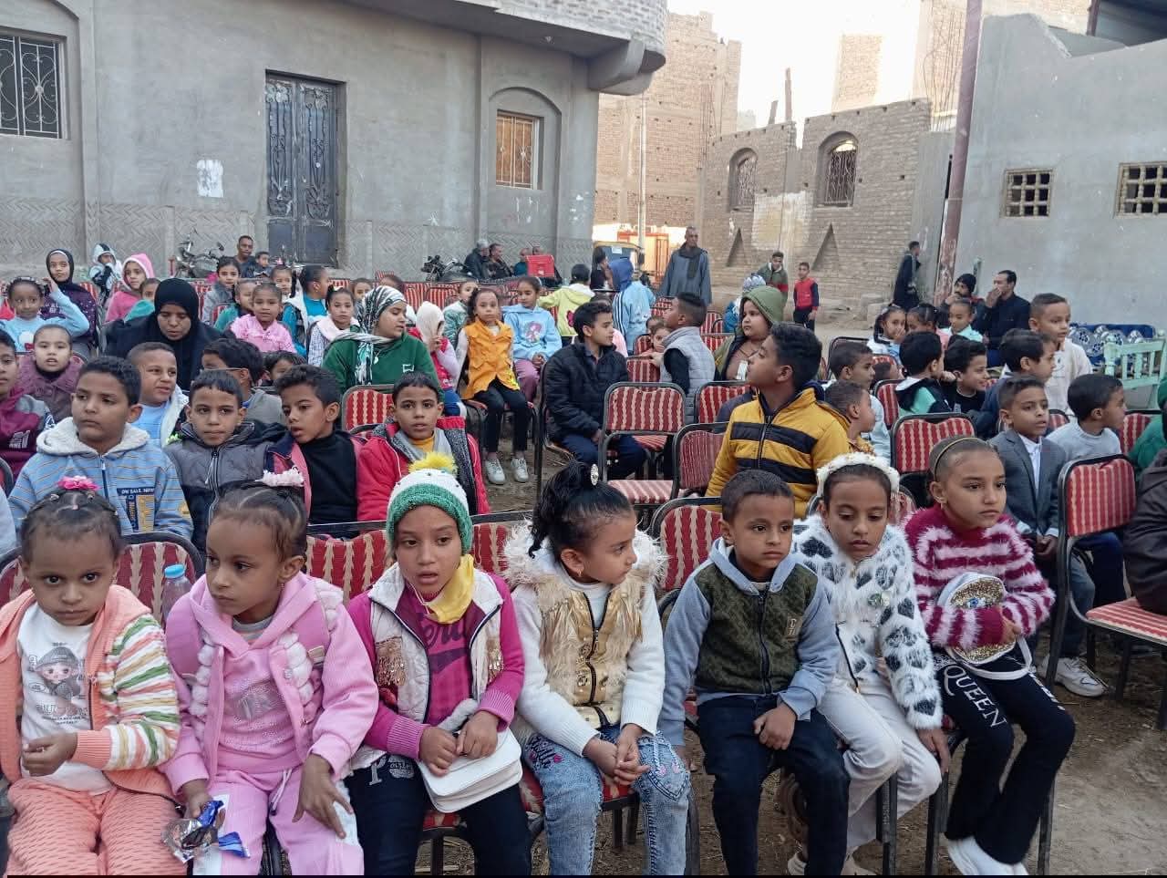 الليلة الكبيرة للعرائس بمركز شباب الظافرية بقنا
