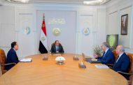 الرئيس السيسى يجتمع برئيس الوزراء ووزير البترول والثروة المعدنية