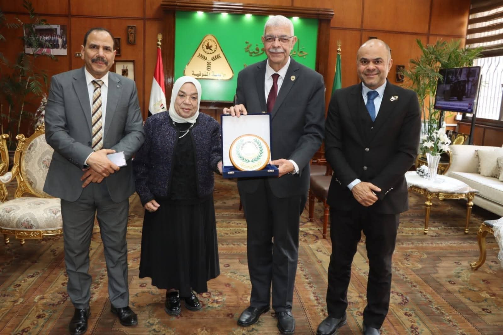 جامعة المنوفية والشركة العربية للصناعات الدوائية والمستلزمات الطبية 