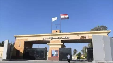 بعد قرار فتح معبر رفح مصر تضع خطوطها الحمراء لمنع التهجير القسري