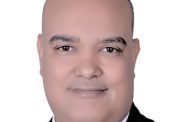 مدير عام التعليم العام بقنا يقدم توجيهات ونصائح الي الزملاء بالتعليم بقنا