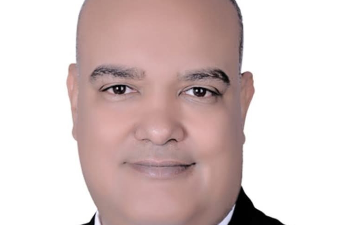 مدير عام التعليم العام بقنا يقدم توجيهات ونصائح الي الزملاء بالتعليم بقنا
