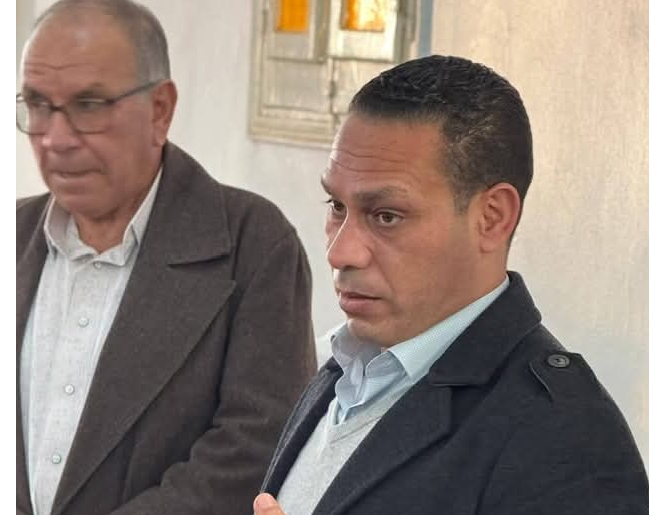 النائب سيد عبد الجليل يلتقي بأهالي قرية 