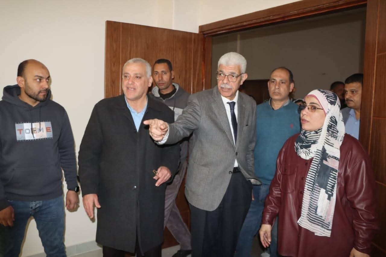 استعدادات مكثفة لانطلاقة تعليمية تكنولوجية بالمنوفية.. القاصد يتابع تجهيزات مقر الجامعة التكنولوجية الأهلية بالراهب استعدادًا لانطلاق الدراسة