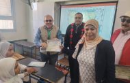 رئيس مدينة الشلاتين يستقبل قافلة جامعة القاهرة لإجراء دراسة ميدانية بمحافظة البحر الأحمر