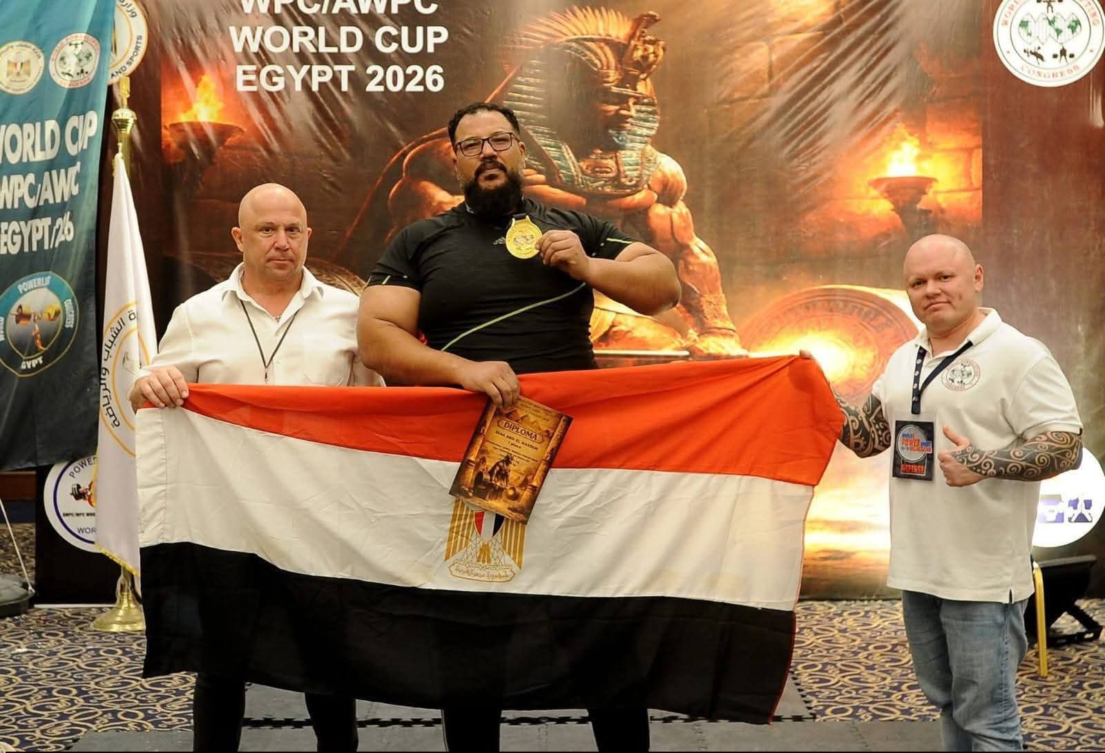 ابن مدينة قنا كابتن ضياء أبو القاسم يحصد ذهبية كأس العالم للقوة البدنية ويتوج بدرع أفضل لاعب في البطولة