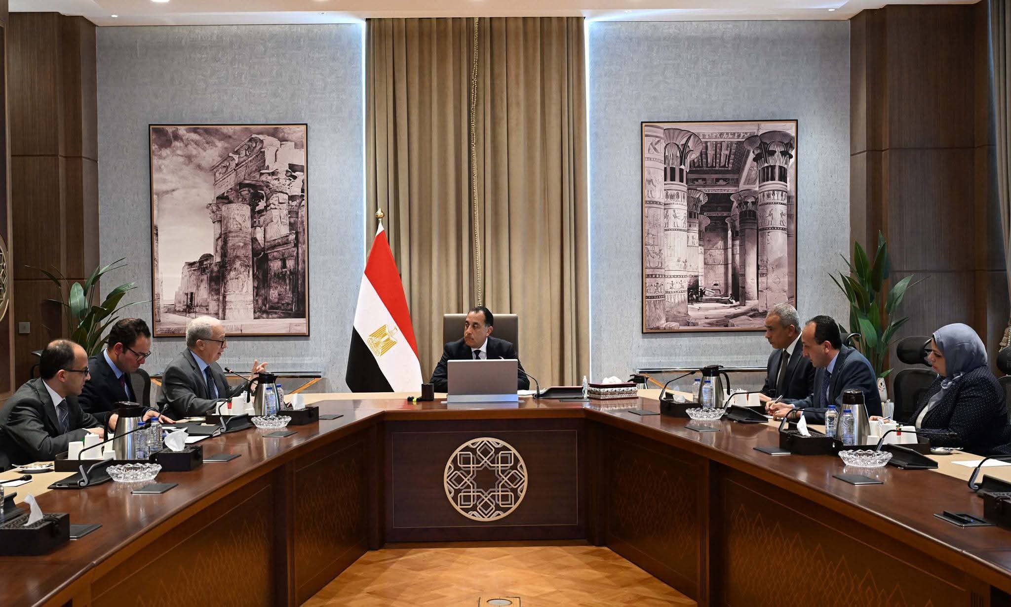 رئيس الوزراء يتابع مستجدات ملف هيكلة وتطوير الهيئات الاقتصادية والشركات المملوكة للدولة