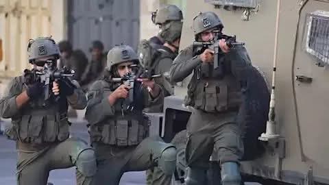 إسرائيل تخطر أكثر من 40 منشأة فلسطينية بالهدم في شمال شرق القدس