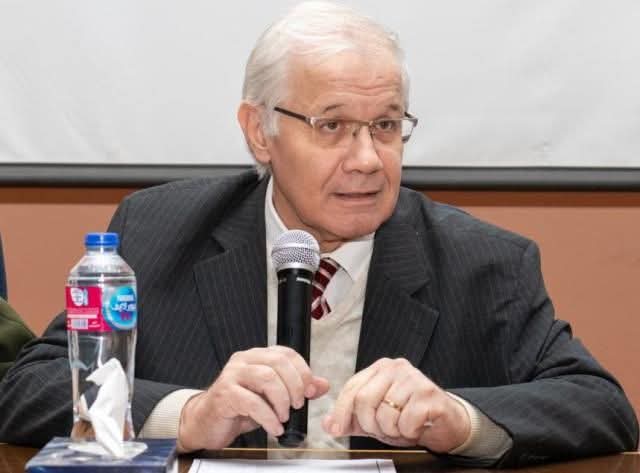 طلاب هندسة الجامعة المصرية الروسية يقدموا مشروعات تخرج متميزة