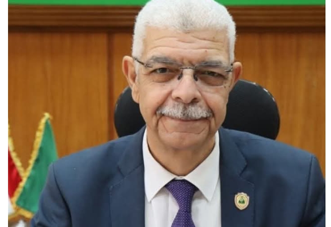 جامعة المنوفية تؤكد دعمها للجهاز الإداري وتطوير مستوى الأداء والمساهمة فى تحسين أحوال المعيشة