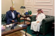 محمد بن راشد بن عدوان عضو اللجنة التنفيذية في مجلس الأعمال السعودي التنزاني بضيافة السفير السعودي في دار السلام