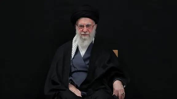 إيران تعلن مقتل المرشد علي خامنئي وملخص لحياة