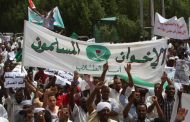 إخوان السودان لغم مدفون يفتح قنوات إيران بالبحر الأحمر