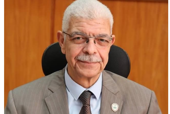 رئيس جامعة المنوفية يتابع الموقف التنفيذي لإنشاءات الجامعة التكنولوجية الأهلية وأرض الجامعة بمدينة السادات ومدينة طبية متكاملة بالمجمع الطبي