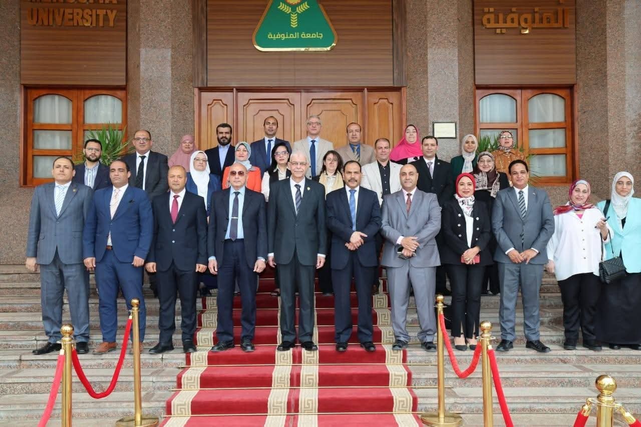 رئيس جامعة المنوفية يستقبل وفد هيئة الجودة للإعتماد المؤسسي والبرامجي « لكليتي التربية النوعيةوالعلوم الصحية التطبيقية»