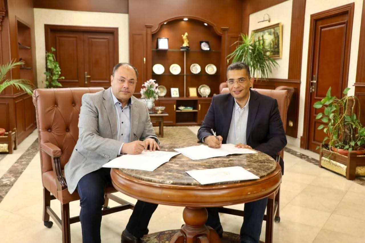 تعزيز التنمية فى البحر الأحمر بتجديد التعاون بين هيئة تنمية الصعيد والمحافظة