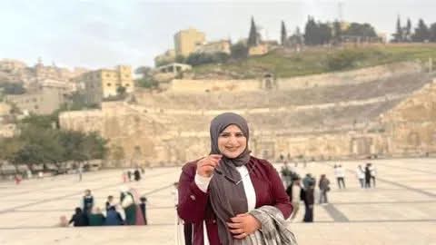 يوميات الصحفية الفلسطينية فاتن الترابي في الضفة تخرج بالكاميرا لتواجه التحديدات