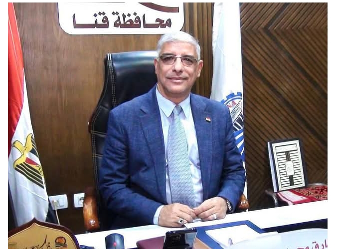مدير تعليم قنا يوجه رسالة لطلاب الشهادة الإعدادية