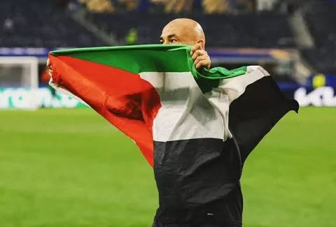 هاجمت وسائل الإعلام العبرية تحدٍ واضح ومعاداة للسامية هكذا احتفال حسام حسن بالتأهل