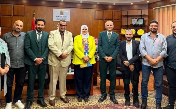 النائب أحمد العجوز يطلع على تجربة محافظة الدقهلية في تطوير منظومة الرقابة والحوكمة بالعمل الأهلي