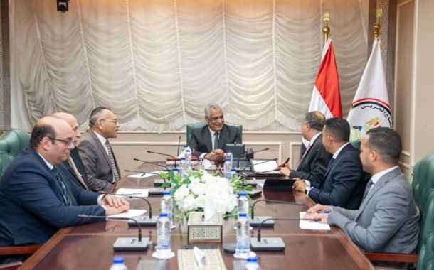 وزير الدولة للإنتاج الحربى يبحث مع تاليس توطين تكنولوجيا صناعة مكونات أجهزة الاتصالات وربطها بسلاسل الإمداد