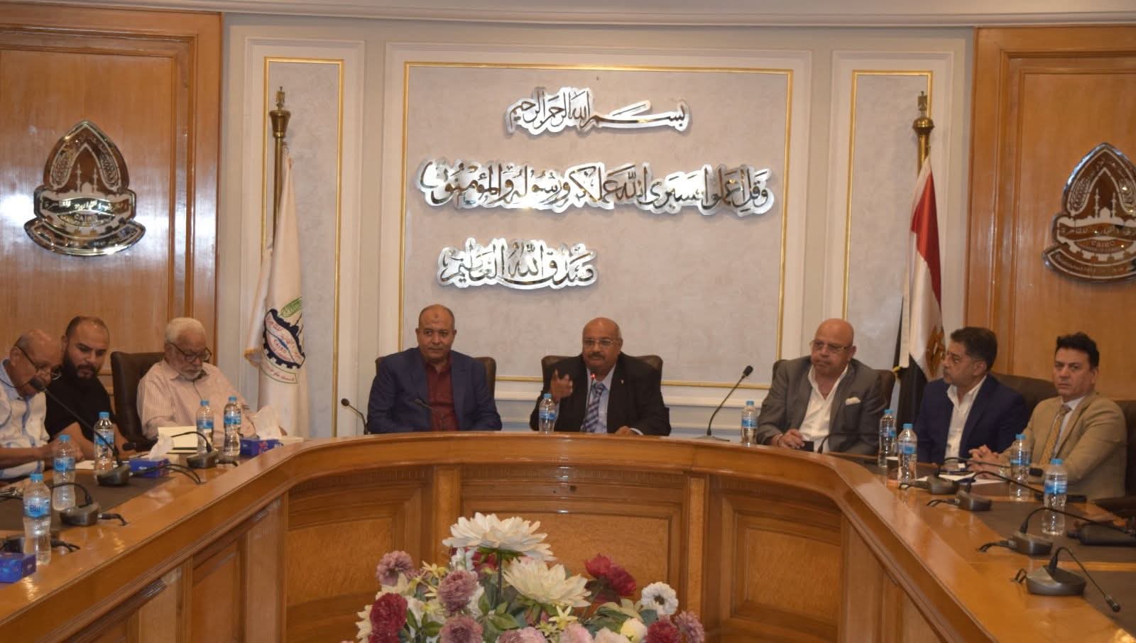 خلال اجتماعٍ موسع .. غرفة القاهرة: سوق البن بخير.. والأجهزة الرقابية تتصدى بحسم لأي مخالفات