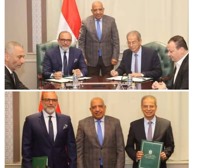عصمت: يشهد مراسم توقيع بروتوكول تعاون بين الشركة القابضة للكهرباء وشركة اتصالات مصر